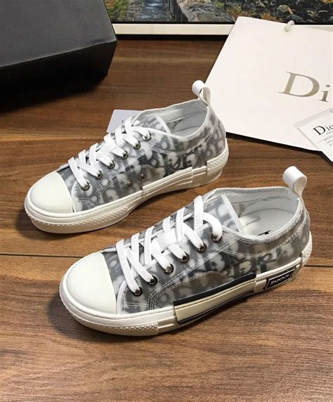 Dior low top sneakers men